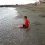 2-A peine arrivee et deja sur la plage (6)